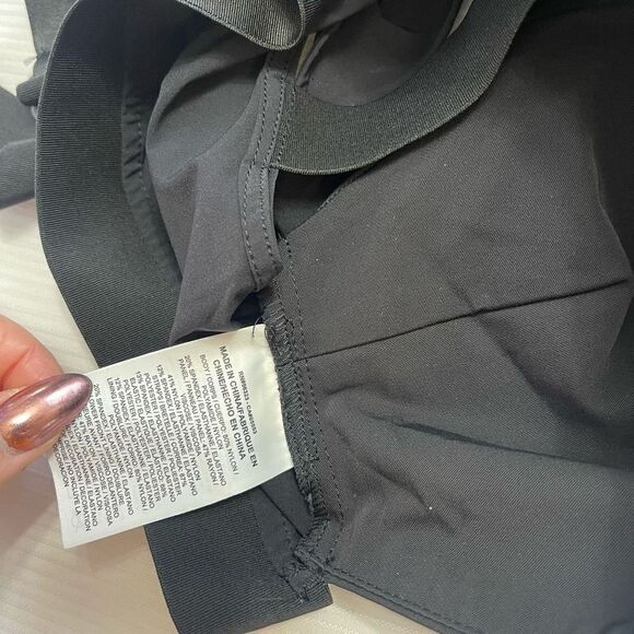 NWT Nike Slim Fit Tech Pack Bra Size XS New - Picture 8 of 8